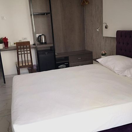 St Elena Boutique Residence Larnaca Exterior photo